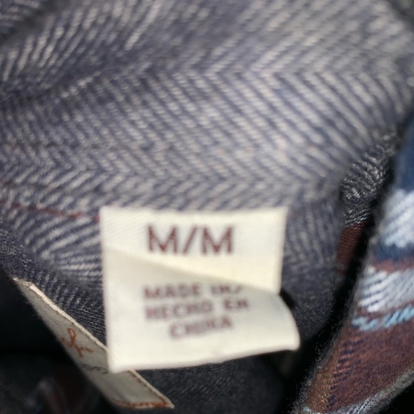 🛍 2/$20 NWOT Flannel - Picture 2 of 2